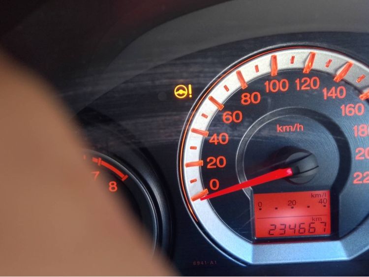 Honda City 2011 1.5 EXi Sedan เบนซิน ไม่ติดแก๊ส เกียร์อัตโนมัติ เทา รูปที่ 4