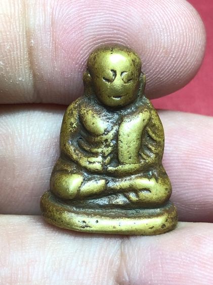 รูปหล่อหลวงพ่อเงินพิมพ์ขี้ตา รูปที่ 3