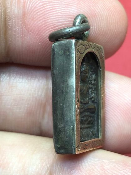 พระหลวงปู่ศุขประภามณฑณเลี่ยมเงินหน้านาค รูปที่ 5