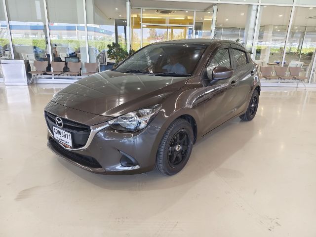 รถ Mazda Mazda 2 1.3 Sports Standard สี น้ำตาล