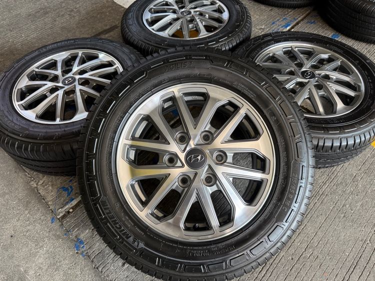 16" Hyundai H-1. ขอบ 16 นิ้ว 🔥