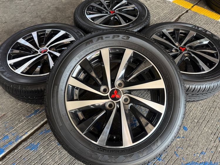 Mitsubishi  Attrage. ขอบ 15 นิ้ว Top 💢