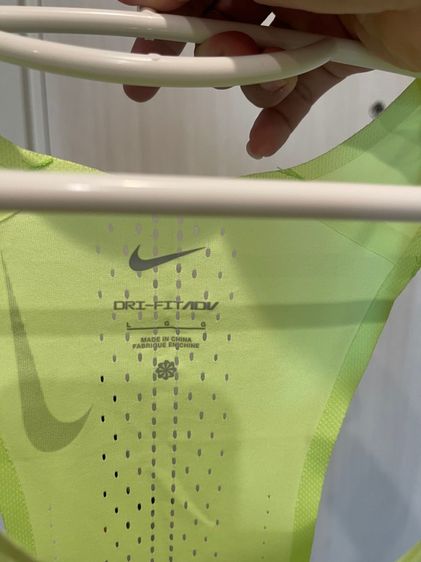 เสื้อวิ่ง Nike Aero swift Size L รูปที่ 3