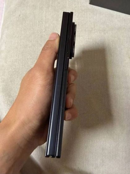 samsung tri fold รูปที่ 5