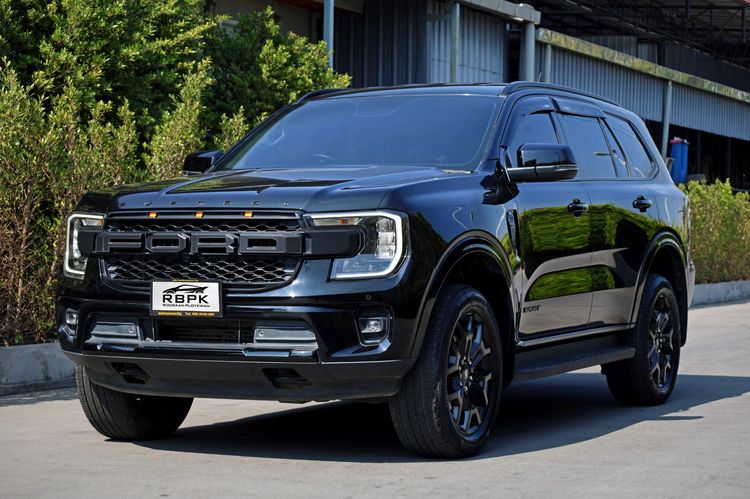 รถ Ford Everest 2.0 Turbo Sport สี ดำ
