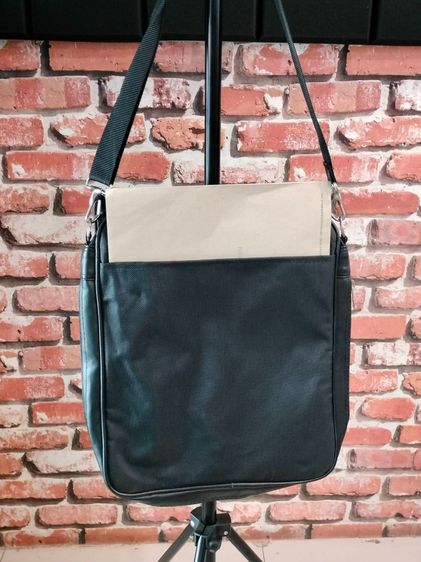 กระเป๋าสะพายข้าง กระเป๋าใส่เอกสาร ยี่ห้อ Wheal 14 นิ้ว  รูปที่ 8