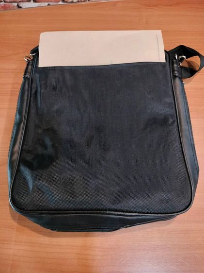 กระเป๋าสะพายข้าง กระเป๋าใส่เอกสาร ยี่ห้อ Wheal 14 นิ้ว  รูปที่ 4