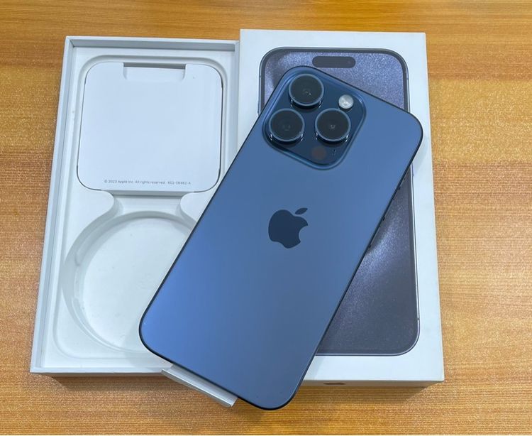 128 GB iphone 15 pro 128GB 