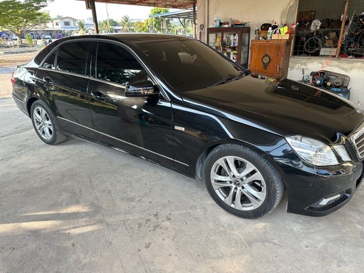 Mercedes-Benz E-Class 2010 E300 Sedan เบนซิน ไม่ติดแก๊ส เกียร์อัตโนมัติ ดำ รูปที่ 4