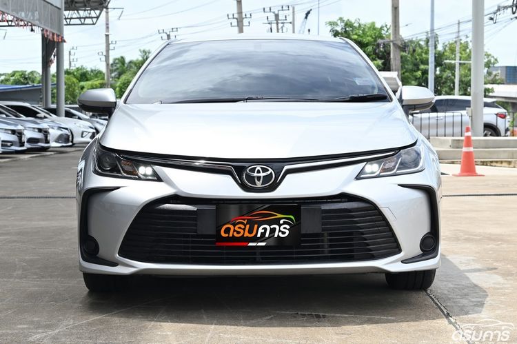 Toyota Altis 2022 1.6 G Sedan เบนซิน ไม่ติดแก๊ส เกียร์อัตโนมัติ บรอนซ์เงิน รูปที่ 2