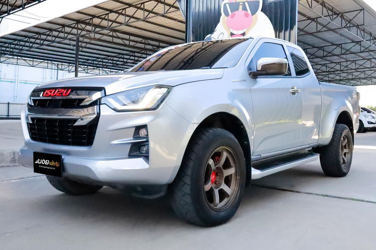 รถ Isuzu D-MAX 3.0 Hi-Lander Z Prestige สี เทา
