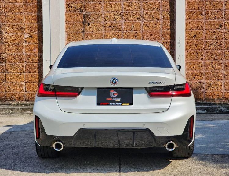 BMW Series 3 2023 320d Sedan ดีเซล ไม่ติดแก๊ส เกียร์อัตโนมัติ ขาว รูปที่ 4