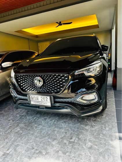 รถ MG HS 1.5 X สี ดำ