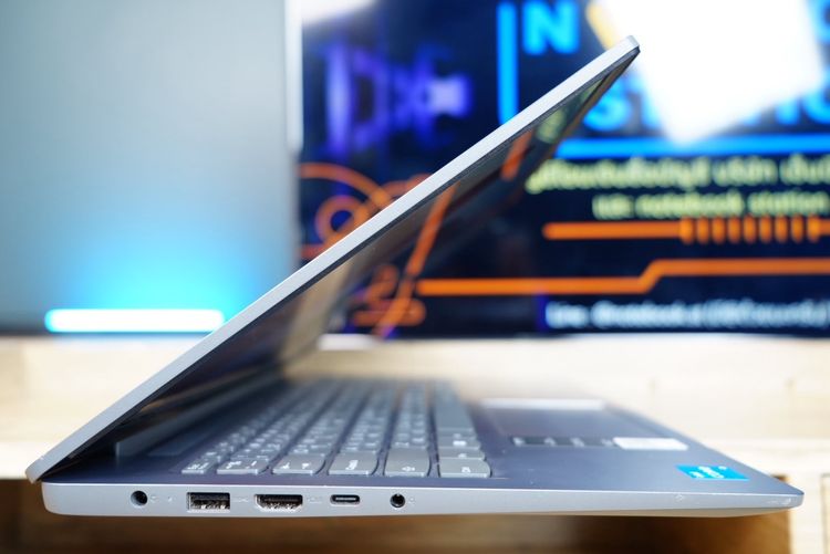 Lenovo IdeaPad Slim 3 i3-1315U Ram8 SSD512 จอ15.6 FHD IPS สเปคดี จอภาพสวยคมชัด ขายถูกเพียง 8,990.- รูปที่ 7