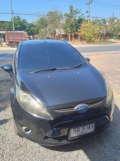 รถ Ford Fiesta 1.4 Style สี ดำ