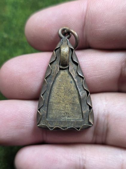 พระเหรียญจอบใหญ่หลวงพ่อเงินเก่าๆ รูปที่ 2