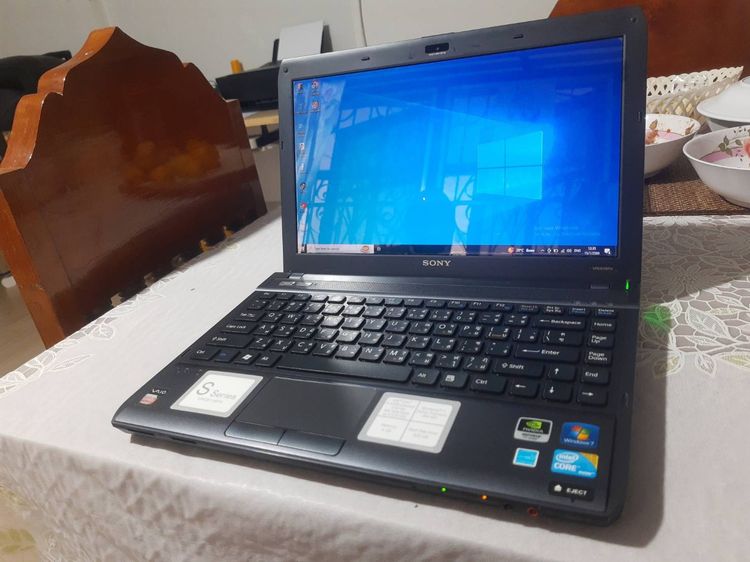 i5 intel Note Book ยี่ห้อ SONY ram4 HDD300แบตเก็บไฟมีสายชาตแท้พร้อมใช้