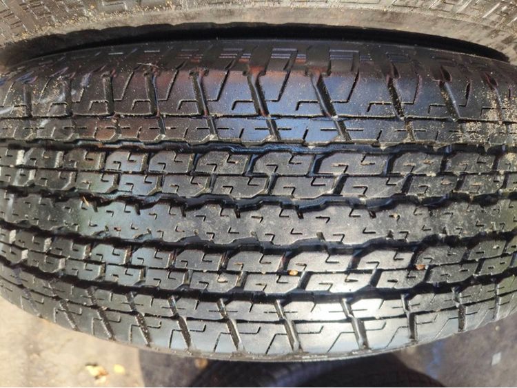 ยาง Bridgestone HT840 245 70 16 ปี 25 ชุดละ 8,000 บาทครับ รูปที่ 12