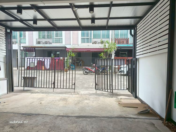 ตกแต่งครบ ทาวน์เฮ้าส์ใกล้รถไฟฟ้า สายสีชมพู รามอินทรา117 ม.เบล็สวิลล์ นัดชมบ้าน 081-440-5994 คุณวา รูปที่ 4