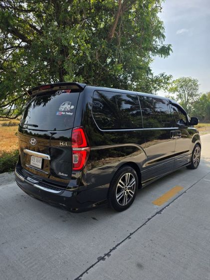 Hyundai H-1  2018 2.5 Elite Van ดีเซล ไม่ติดแก๊ส เกียร์อัตโนมัติ ดำ รูปที่ 4