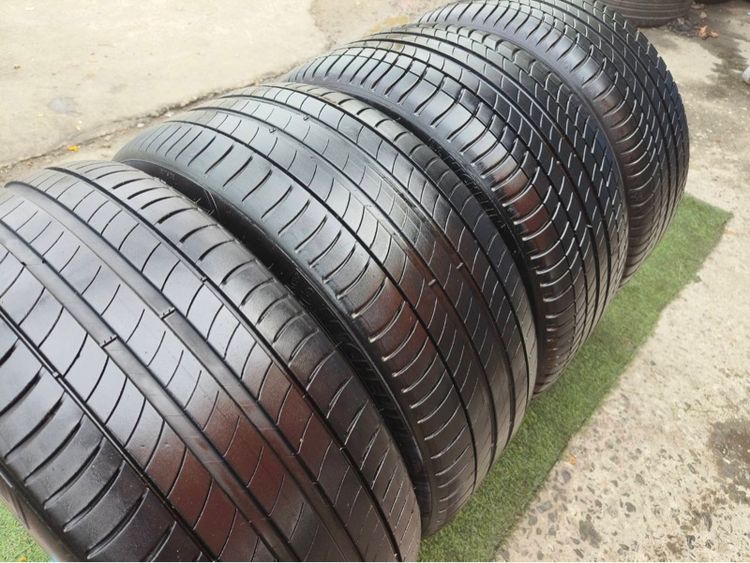 ยางมิชลิน primacy zp คู่หน้า 245 45 19 ปี24 คู่หลัง 275 40 19 ปี24 Made in Italy ชุดละ 7,000 บาทครับ รูปที่ 6