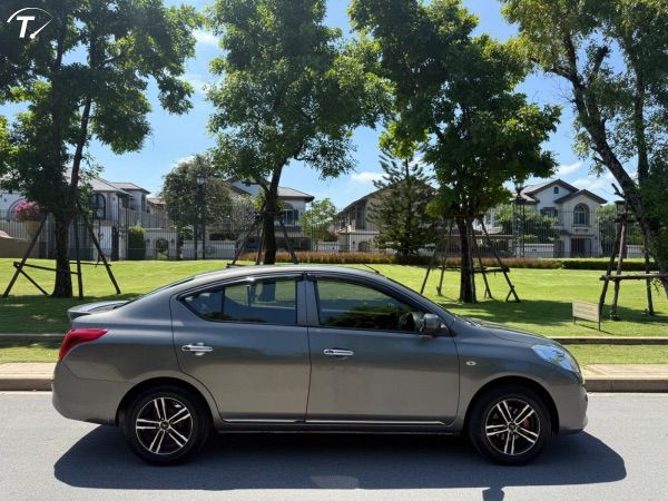 Nissan Almera 2012 1.2 E Sedan เบนซิน ไม่ติดแก๊ส เกียร์ธรรมดา น้ำตาล รูปที่ 4