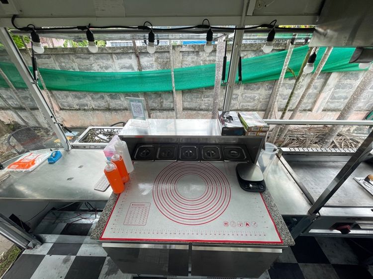 Fully Equipped Food Truck . Mobile Kitchen  รูปที่ 14