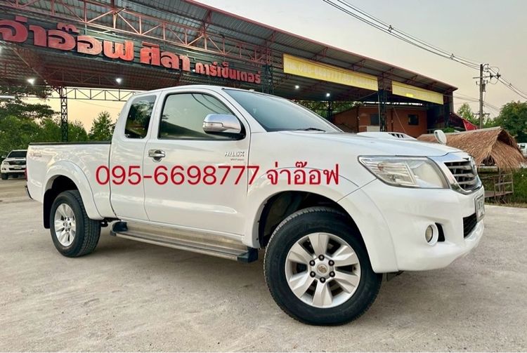Toyota Hilux Vigo Champ 2012 Smart Cab 2.5 E VNT Prerunner Pickup ดีเซล ไม่ติดแก๊ส เกียร์ธรรมดา ขาว รูปที่ 2