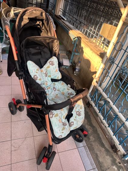 รถเข็นเด็ก