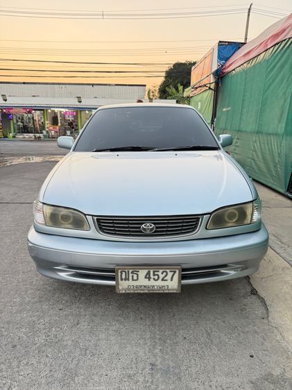รถ Toyota Corolla 1.6 สี เทา