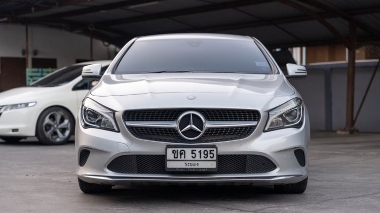 รถ Mercedes-Benz CLA-Class CLA200 สี บรอนซ์เงิน