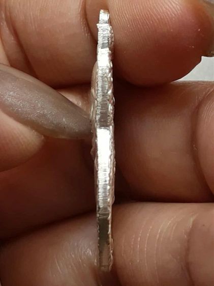 เหรียญเลื่อนสมณศักดิ์ หลวงปู่ทวด พ.ศ.2508 กะไหล่เงิน รูปที่ 3