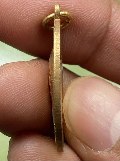 เหรียญหลวงพ่อแช่ม หลังสายฝน รูปที่ 4