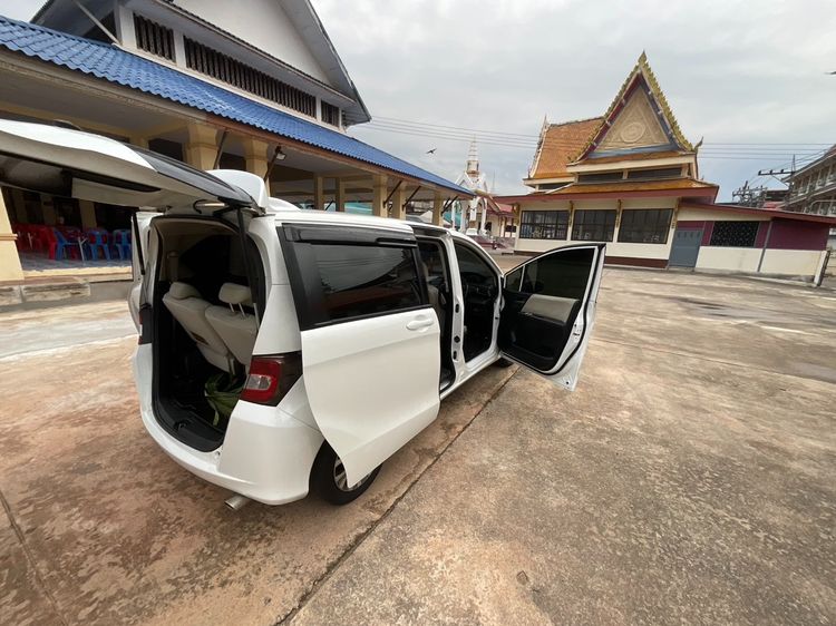 Honda Freed 2013 1.5 EL Utility-car เบนซิน ไม่ติดแก๊ส เกียร์อัตโนมัติ ขาว รูปที่ 3