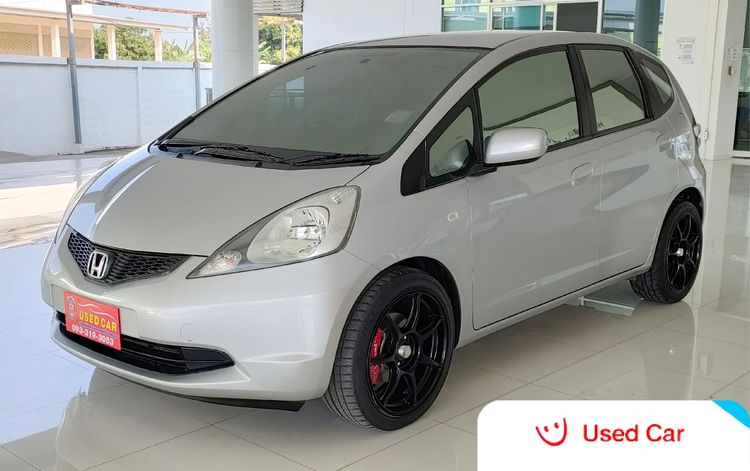 รถ Honda Jazz 1.5 V i-VTEC สี เทา