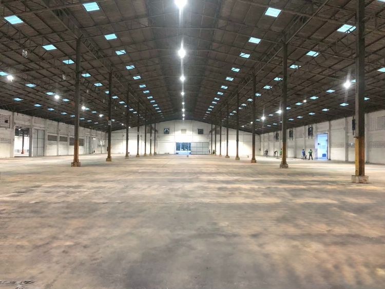 warehouse ถูกมาก โกดัง ปทุมธานี ซอยใจเอื้อ 95 บาท ต่อ ตารางเมตร