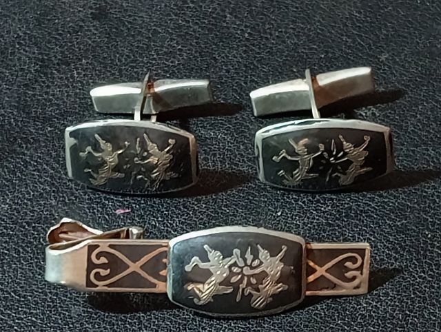 เนื้อเงินแท้สเตอร์ลิง 925ลงถมเก่าโบราณ ครบชุด 3 ชิ้นสภาพเยี่ยม รูปที่ 10