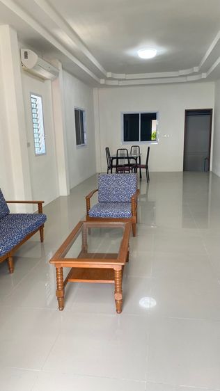 AP (Thailand) ตกแต่งครบ ใช่ บ้านเดี่ยวทำเลทองพร้อมอยู่หมู่บ้านเพรชนราติดสถานนีตำรวจภูทอนชัยบุรีและที่ว่าการอ.ชัยบุรี รูปที่ 2