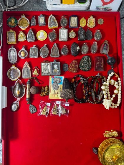 พระเครื่อง
