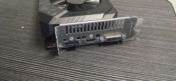 Asus GTX 1650 TUF GAMING OC 4GB gddr6 สภาพสวย รูปที่ 3