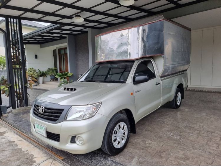 รถ Toyota Hilux Vigo Champ 2.5 J Single Cab สี บรอนซ์เงิน