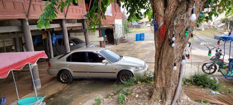 Honda Civic 1996 1.6 VTi เบนซิน เกียร์อัตโนมัติ น้ำตาล รูปที่ 2