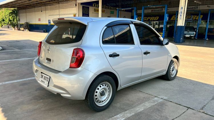 Nissan March 2017 1.2 E Sedan เบนซิน ไม่ติดแก๊ส เกียร์ธรรมดา เทา รูปที่ 4