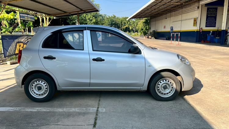 Nissan March 2017 1.2 E Sedan เบนซิน ไม่ติดแก๊ส เกียร์ธรรมดา เทา รูปที่ 3