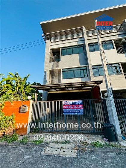 ทาวน์เฮ้าส์ 3 ชั้น 35.1 ตร.ว. ทาวน์เฮ้าส์ ซอยเทิดราชัน27 แยก2 ใกล้สนามบินดอนเมือง ถนนวิภาวดีรังสิต ถนนเทิดราชัน เขตดอนเมือง กรุงเทพมหานคร