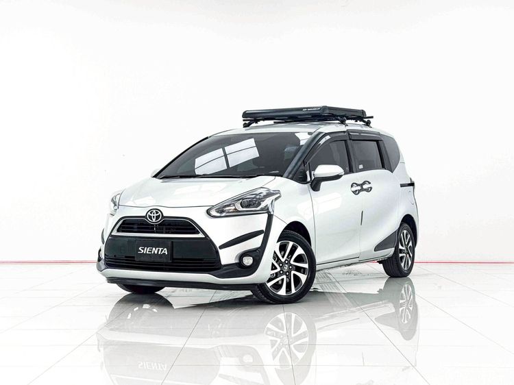 รถ Toyota Sienta 1.5 V สี เทา