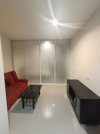 ตกแต่งครบ อื่นๆ 2018 ไม่อนุญาต ไม่ใช่ ปล่อยเช่าคอนโดกาญจน์ศรีนครินทร์   การเดินทางสะดวกสบายเป็นรถไฟฟ้าสายสีเหลืองและ airport link รูปที่ 4