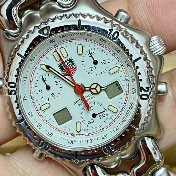 Tag Heuer หน้าขาว Chronograph Digital  รูปที่ 2