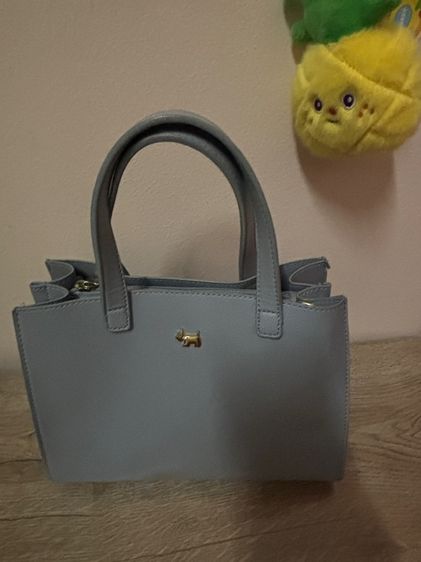 กระเป๋า Agatha Paris สีฟ้าพาสเทล ทรง Tote พร้อมสายสะพายข้าง รูปที่ 7