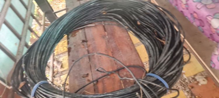 อุปกรณ์เครือข่าย สายไฟเบอร์ออฟตืก (Fiber​optic.​ 12 core.